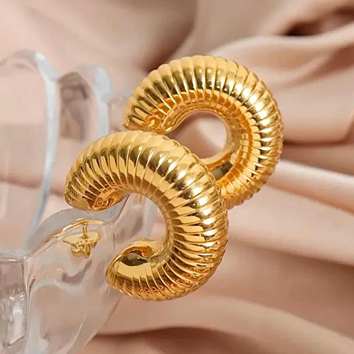 Thicc Bold hoops