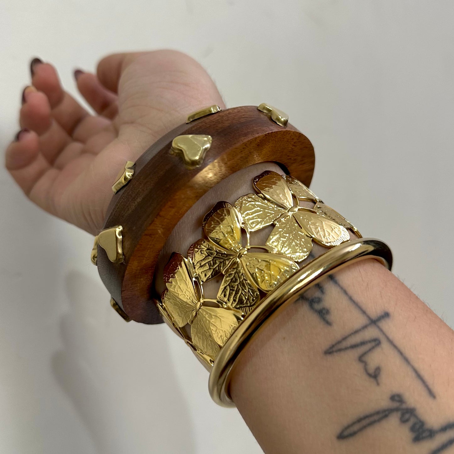 WOODEN GOLD STACK