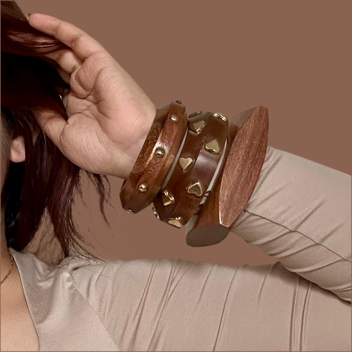 WOODEN HANDMADE KADA STACK