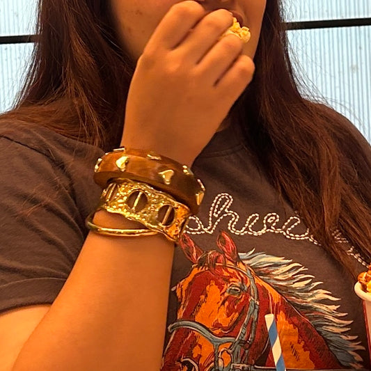 THE QUIRKY MISS WOODEN STACK