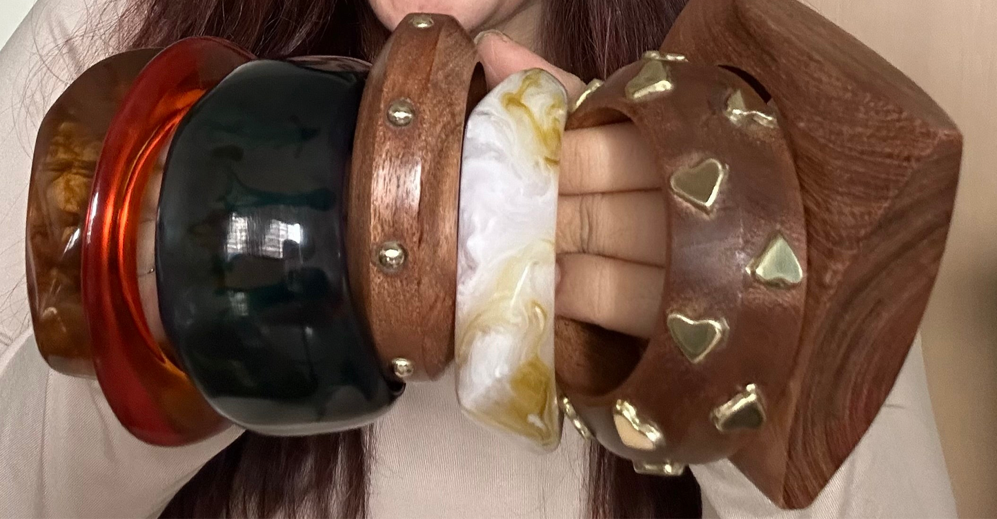 Safed Resin Kada Bangle