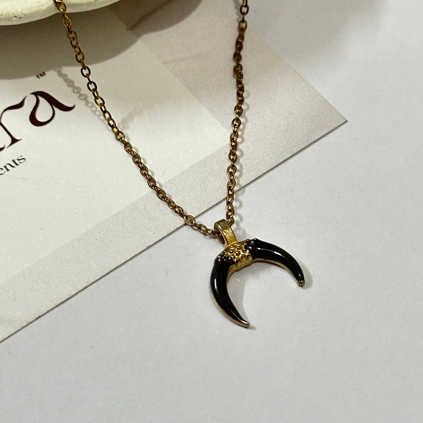 Morian necklace