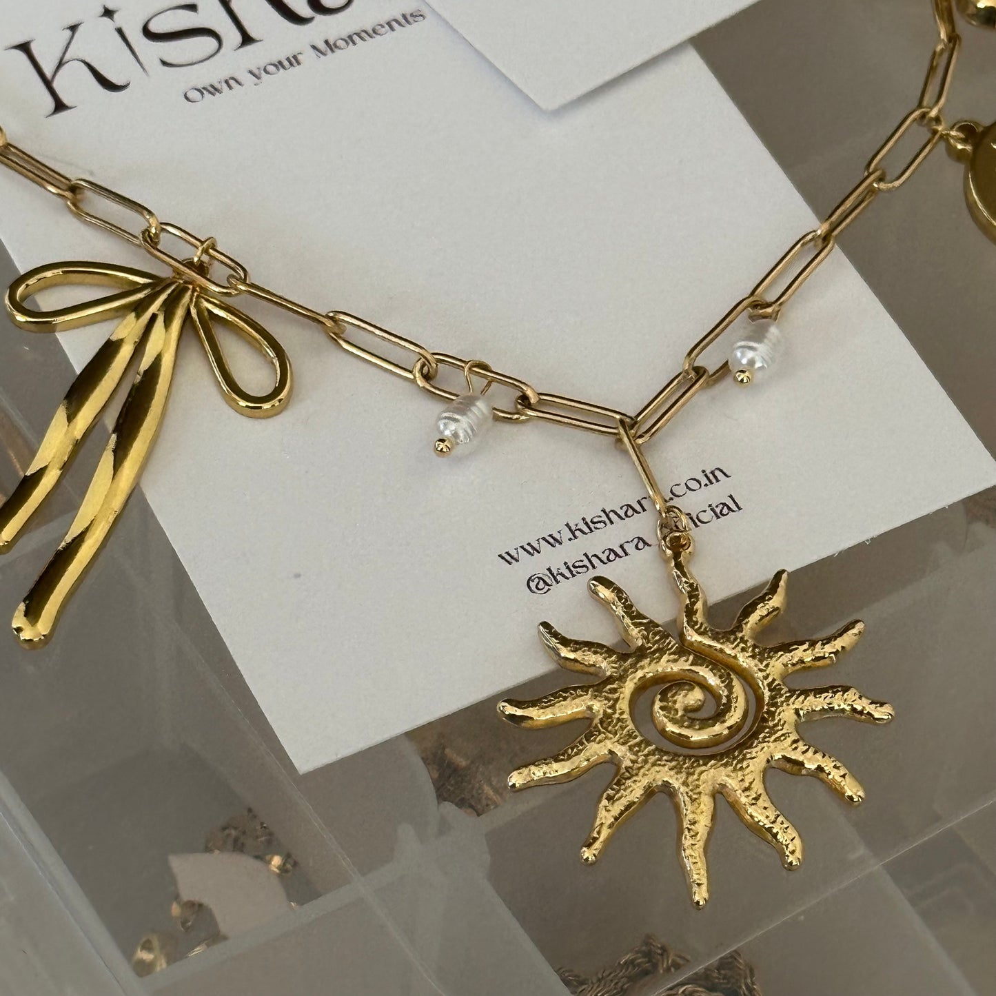 MULTI CHARM GOLD NECKLACE