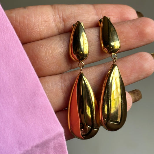 GOLD DANGLER EARRINGS