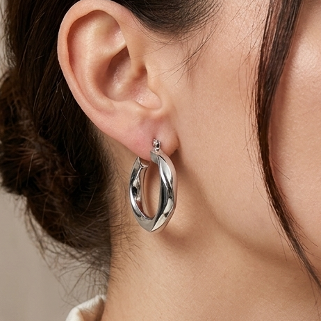 SILVER TWIST HOOPS