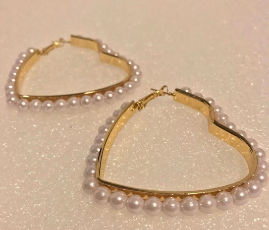 Pearl Heart Hoops