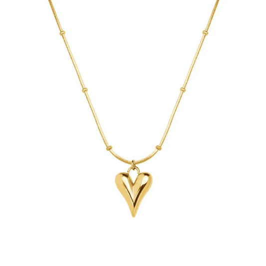 MIA HEART NECKLACE