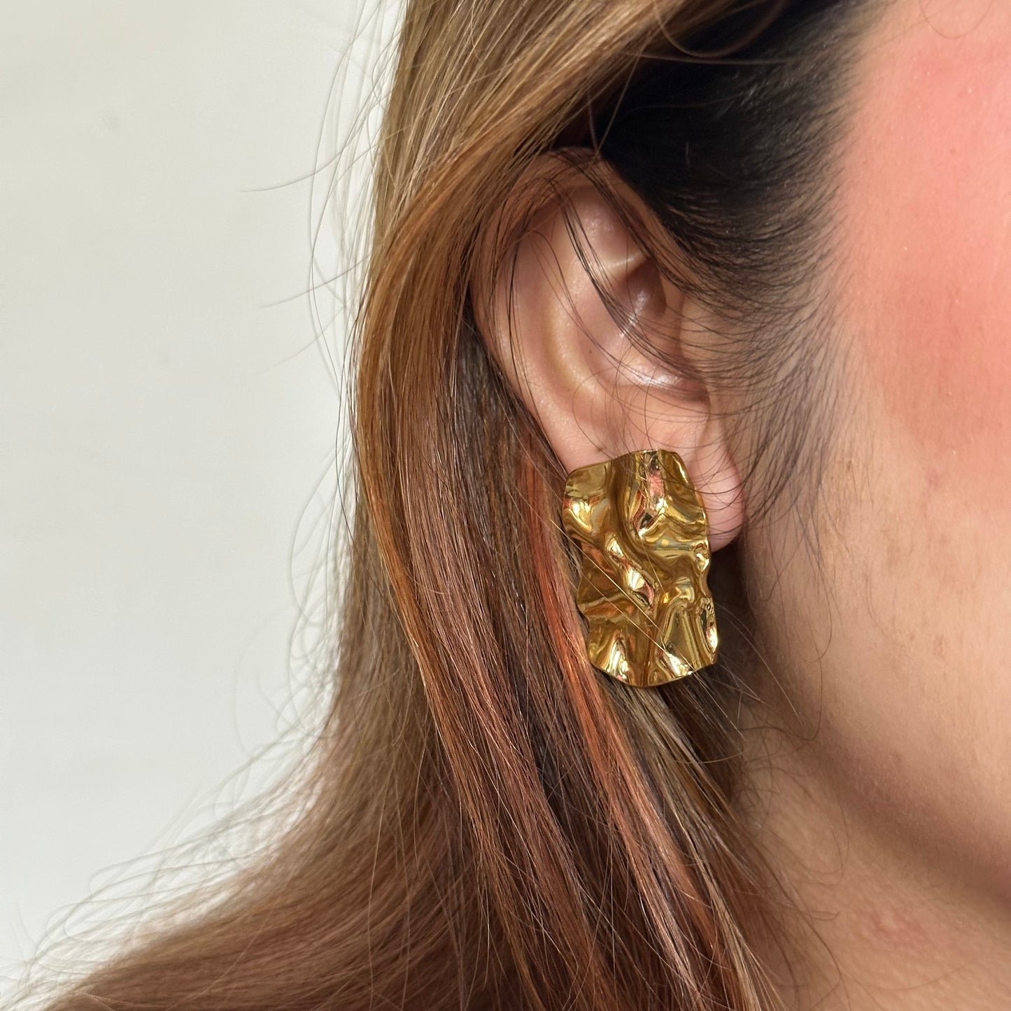 GOLD RECTANGULAR STUDDED EARRINGS