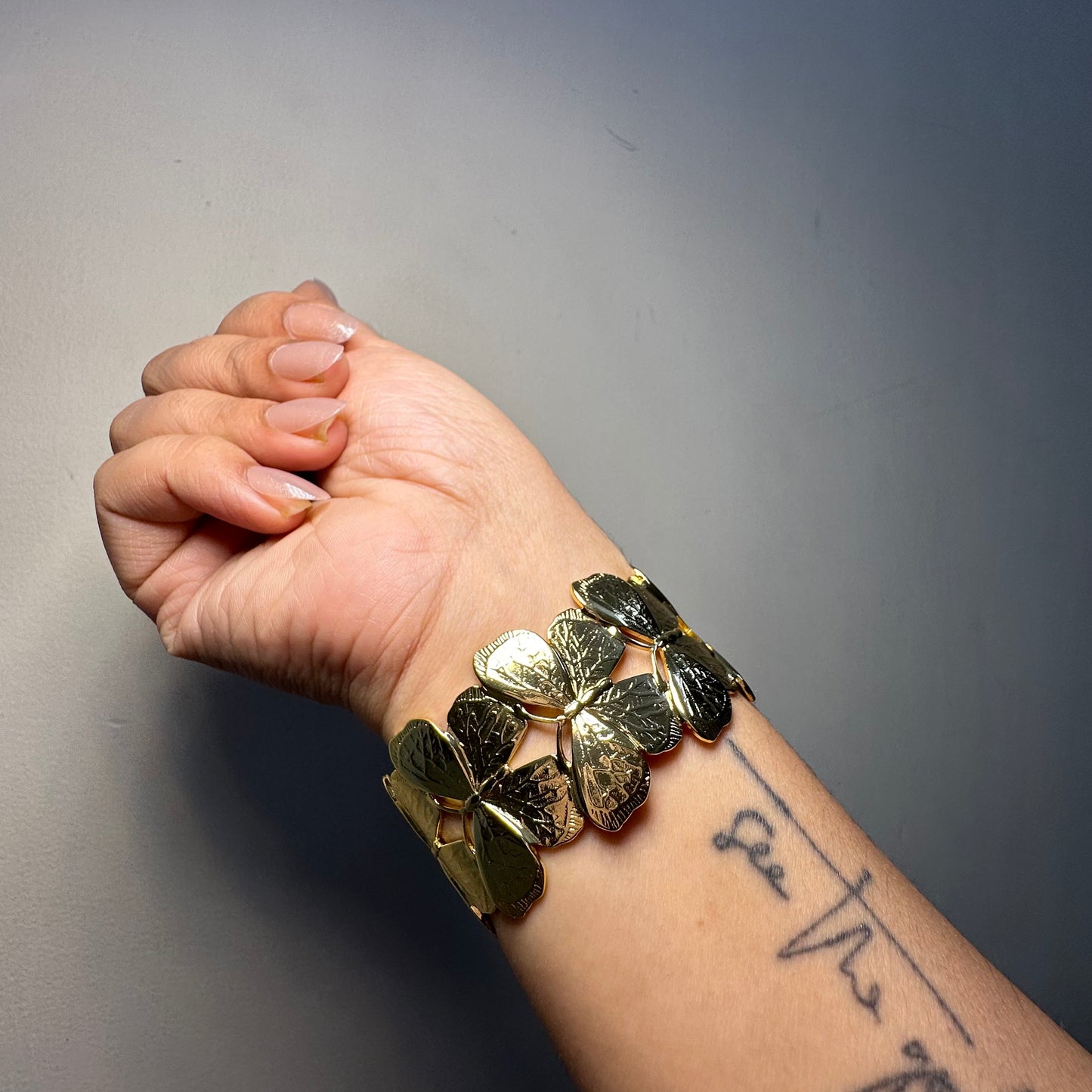 CHUNKED BUTTERFLY KADA BRACELET