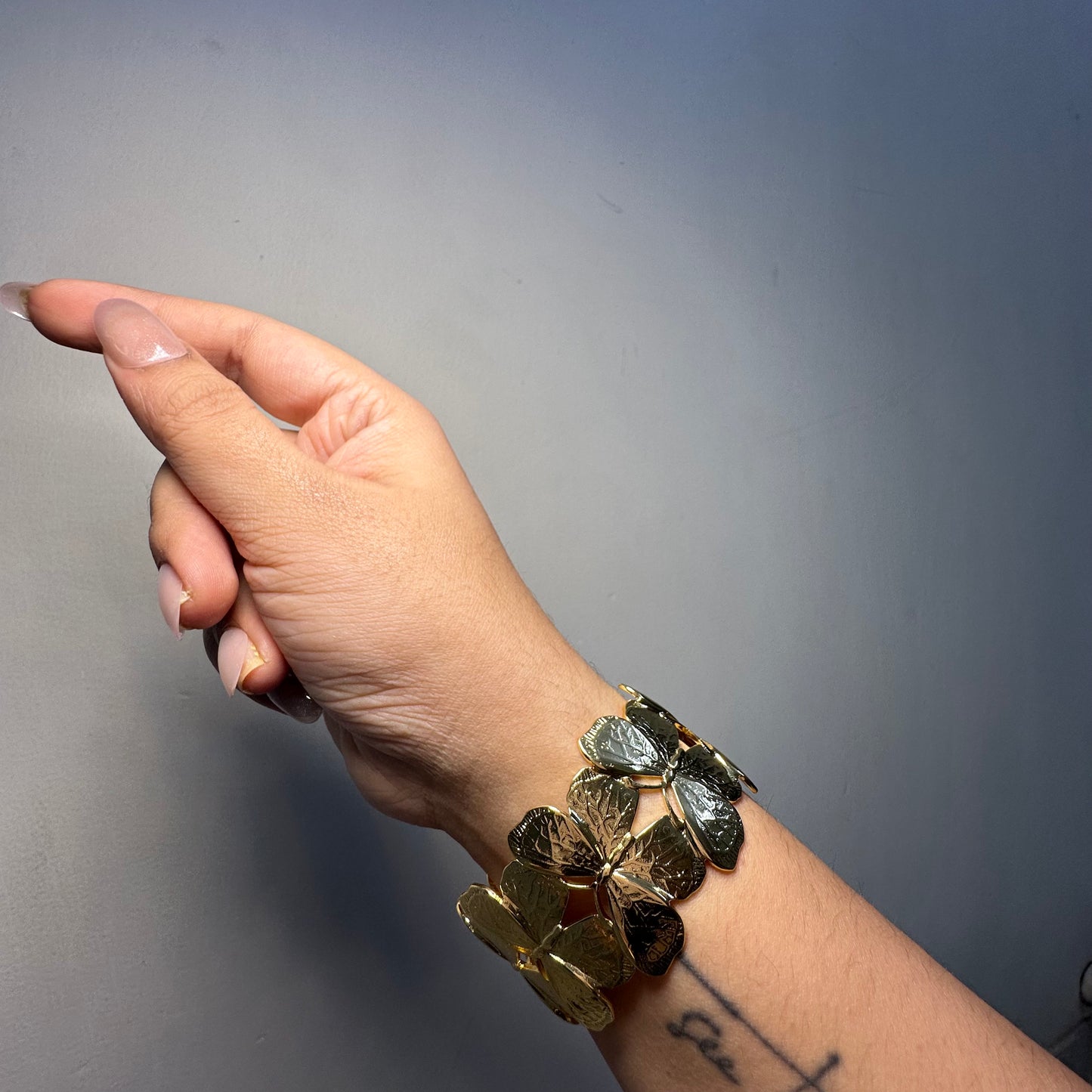 CHUNKED BUTTERFLY KADA BRACELET