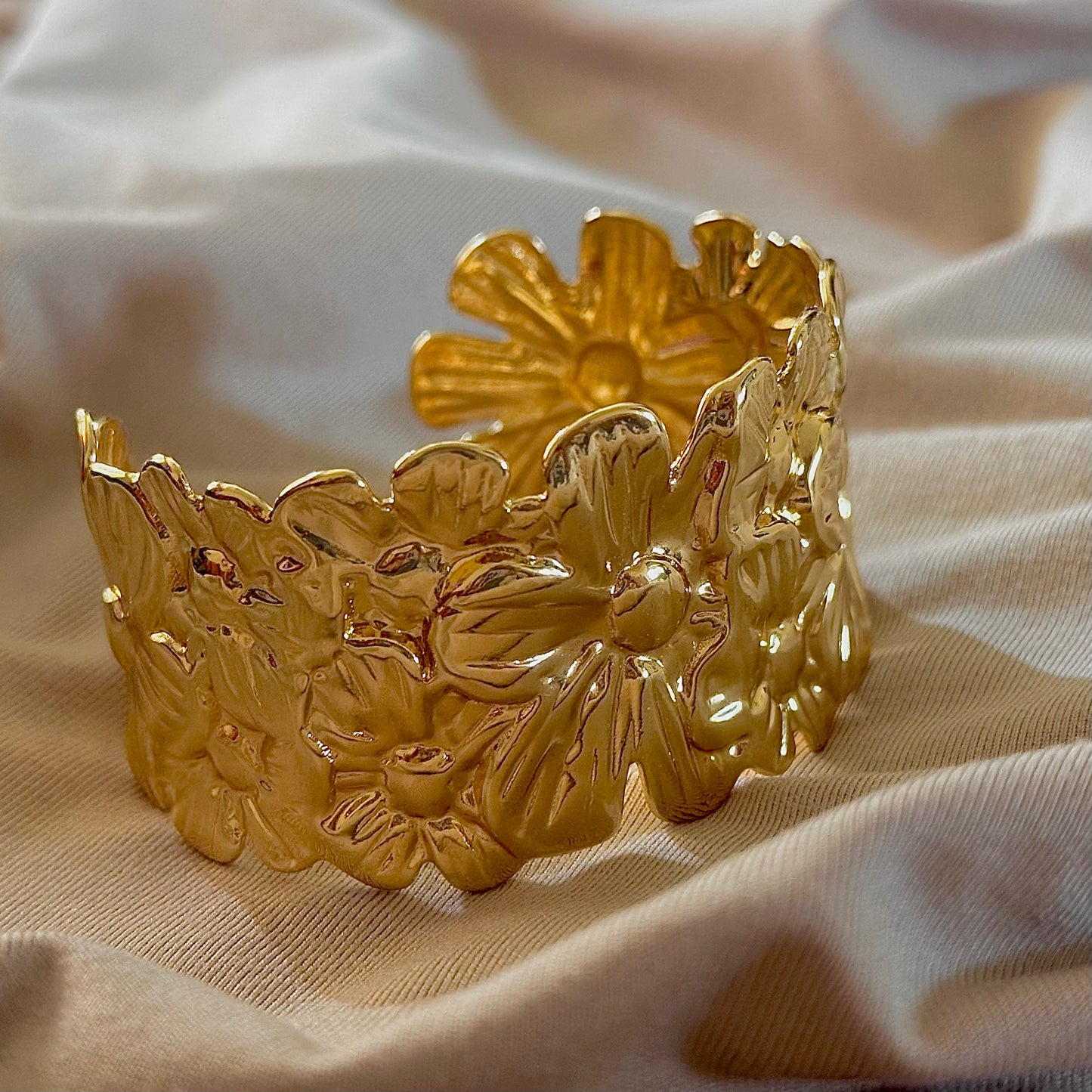 FLORAL CHUNKY KADA