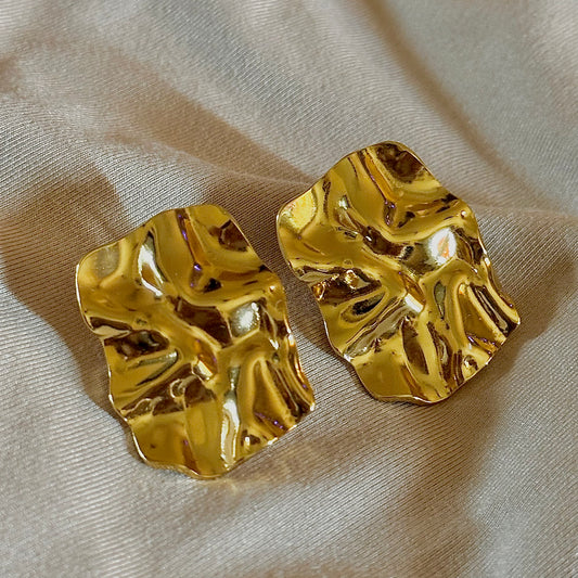 GOLD RECTANGULAR STUDDED EARRINGS