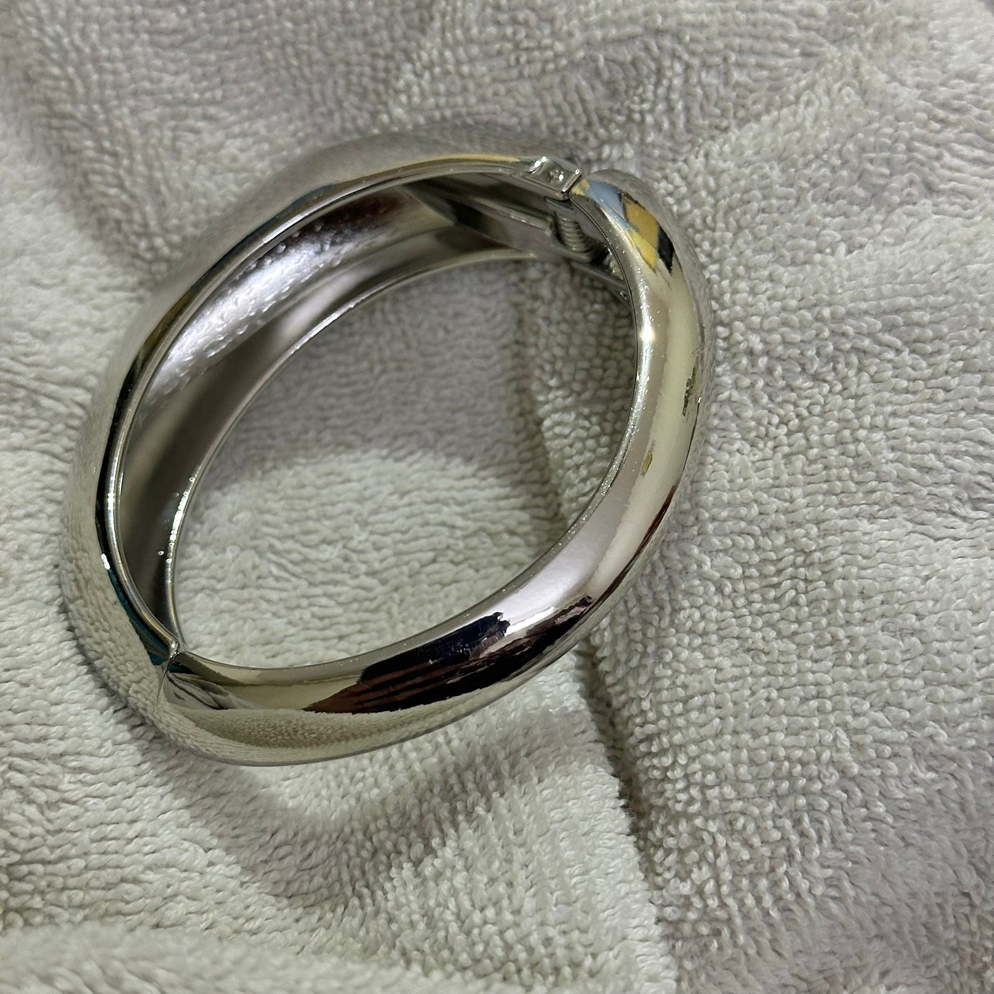 SILVER KADA BRACELET