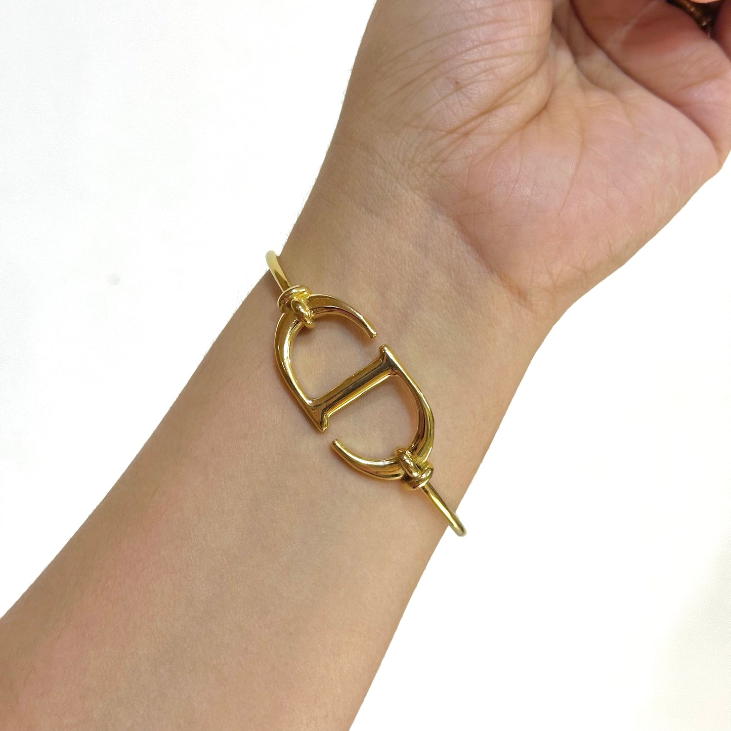 DIOR SIGNATURE BANGLE