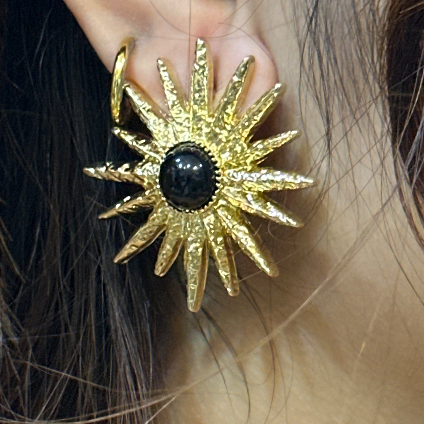 SUNBURN STUD EARRINGS