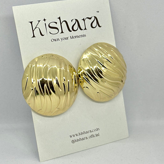 CHUNKY GOLD DOME STUDS
