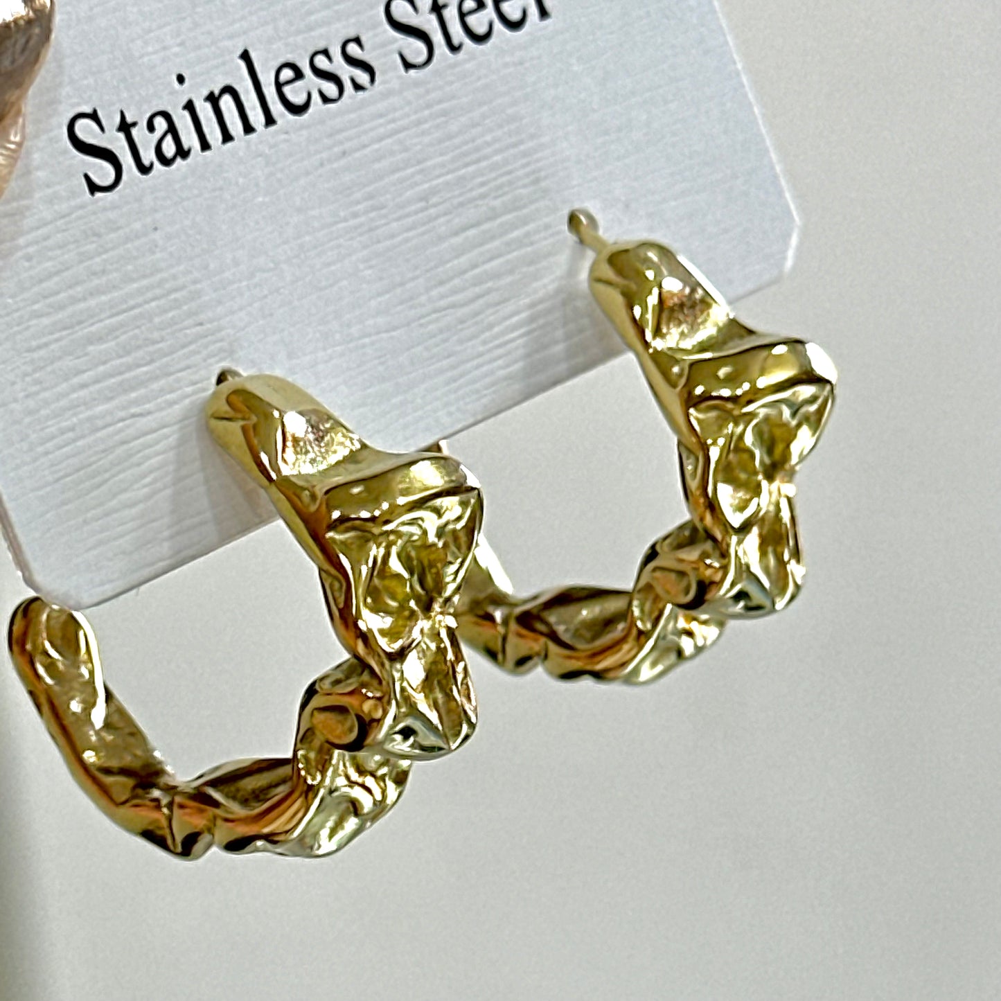 MOLTEN MUSE HOOPS