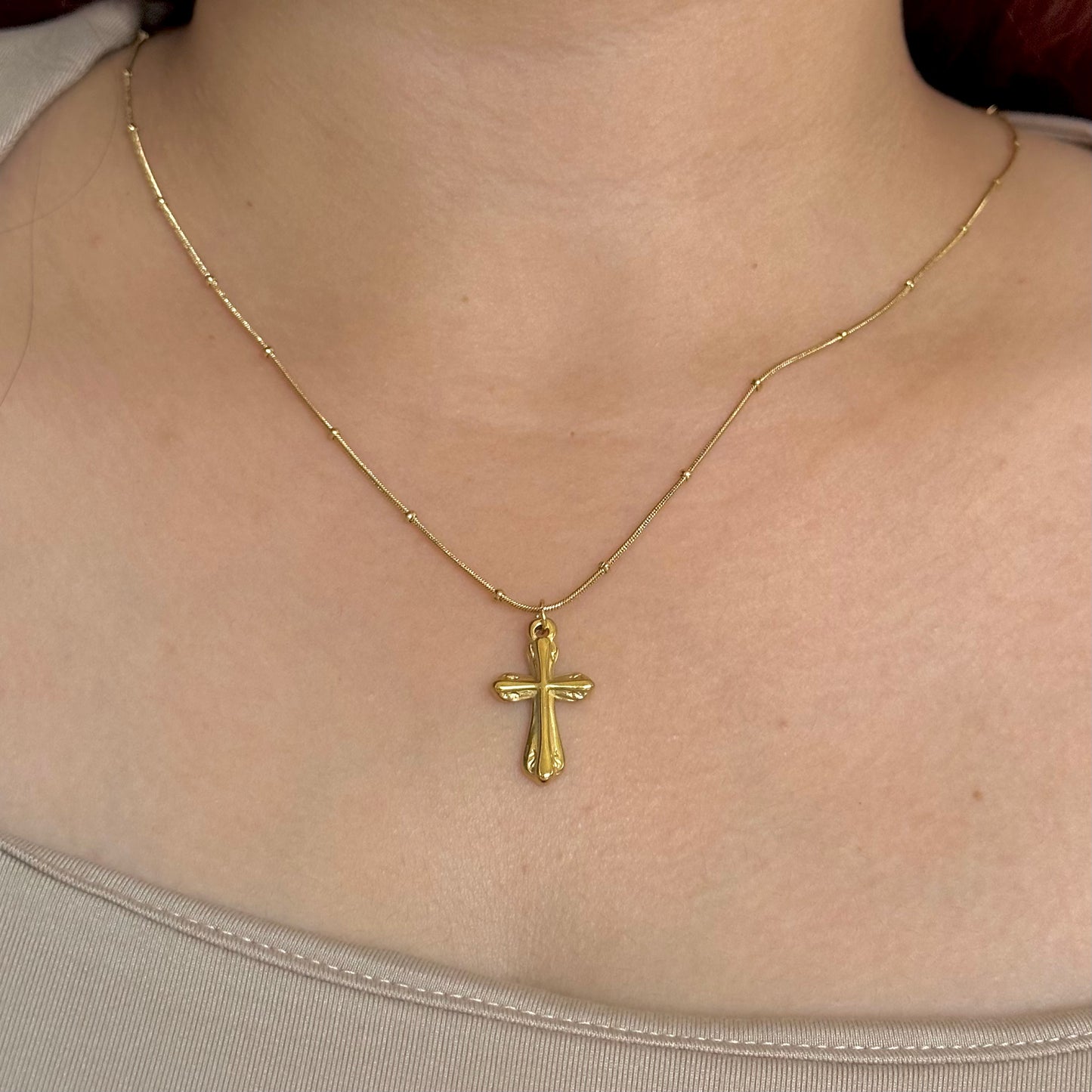 CROSS NECKLACE | 18K GOLD PLATED