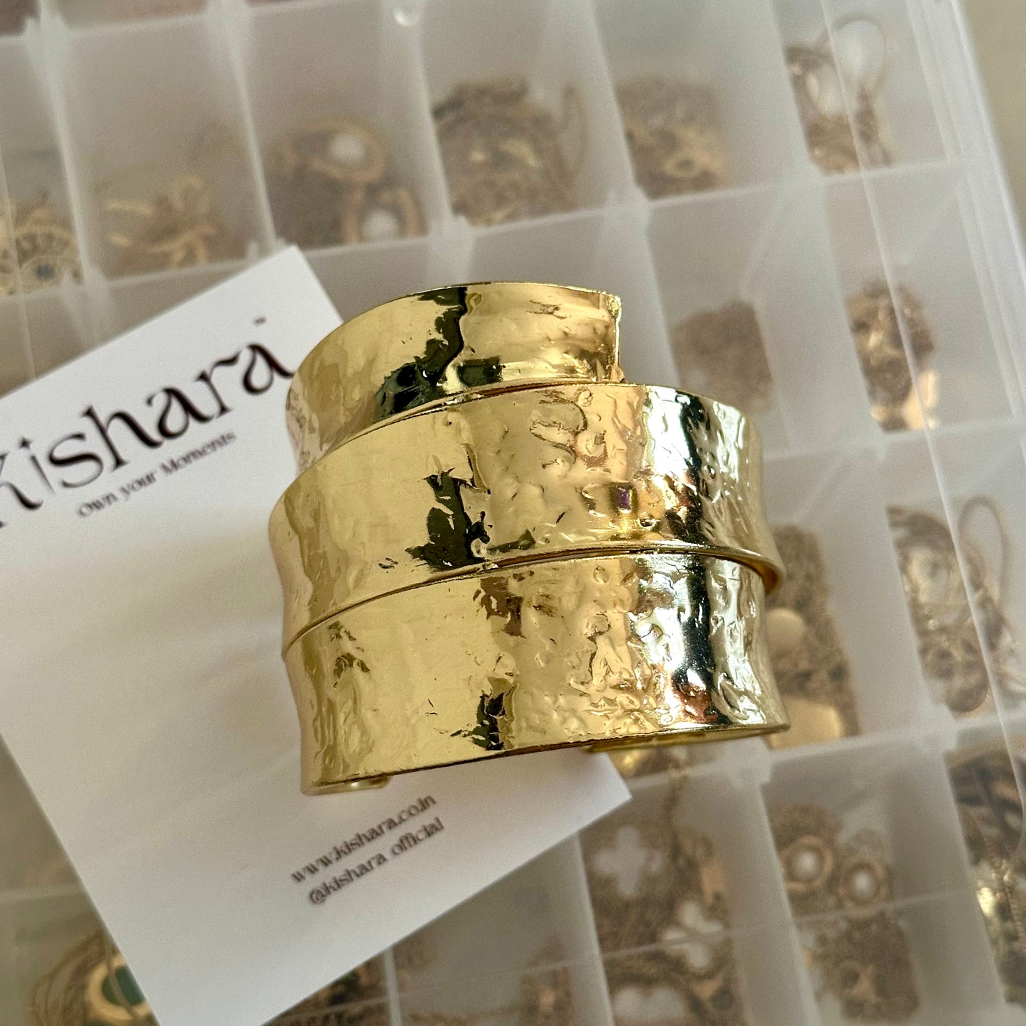CHUNKY GOLD BRASS KADA
