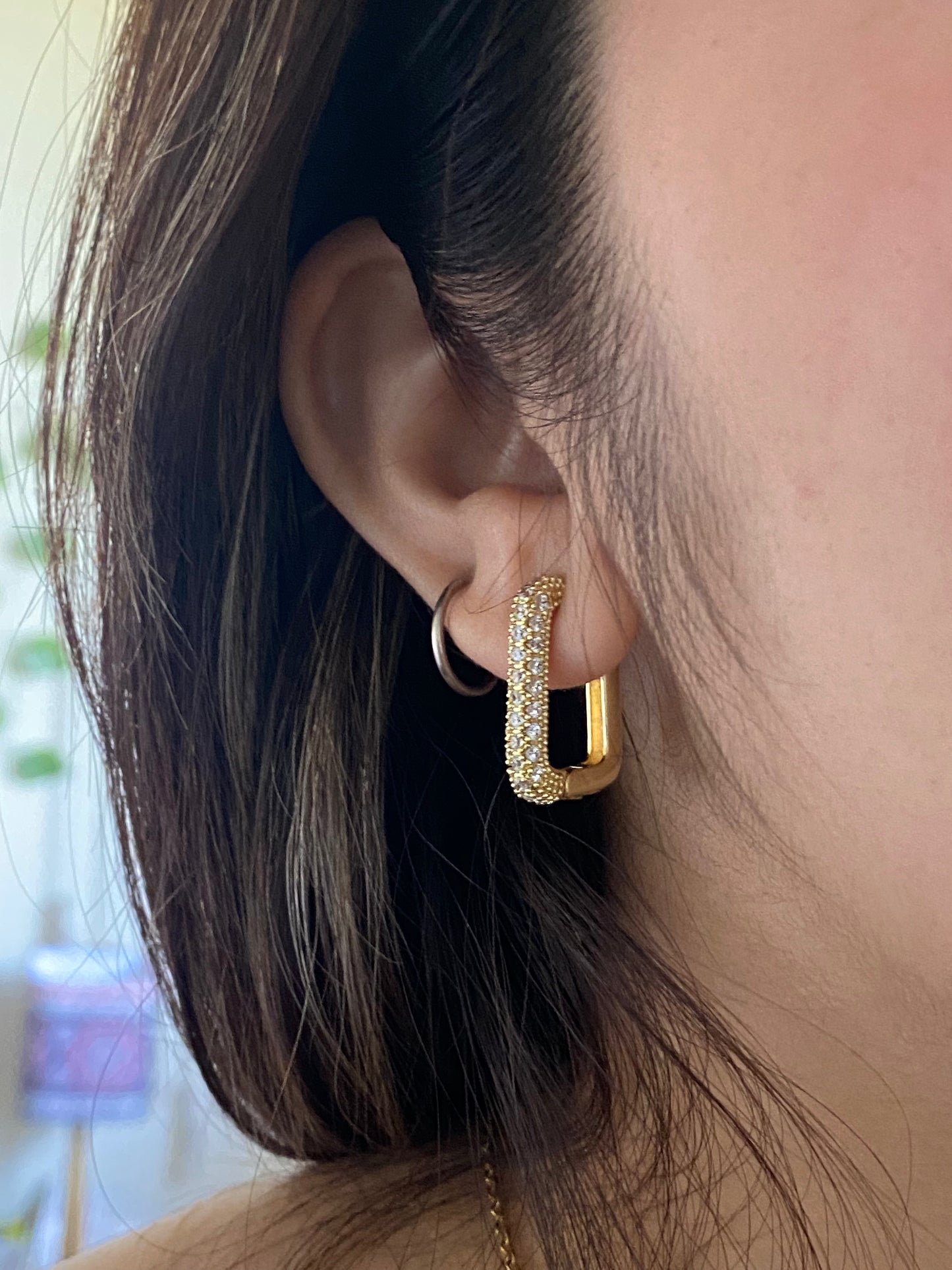 SEIRRA HOOPS MEDIUM
