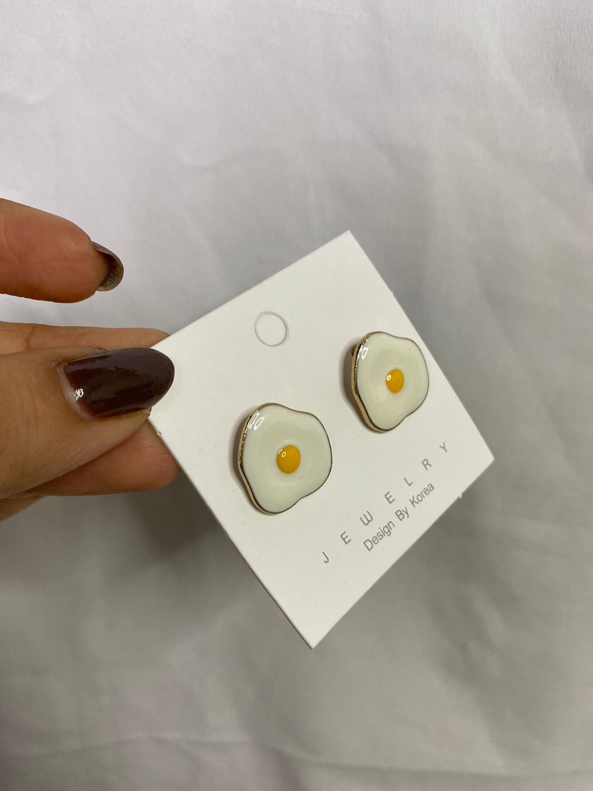 Omelette stud earings