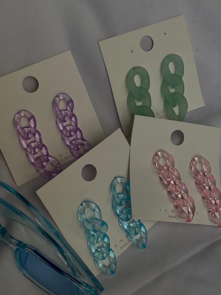 Glass dangler