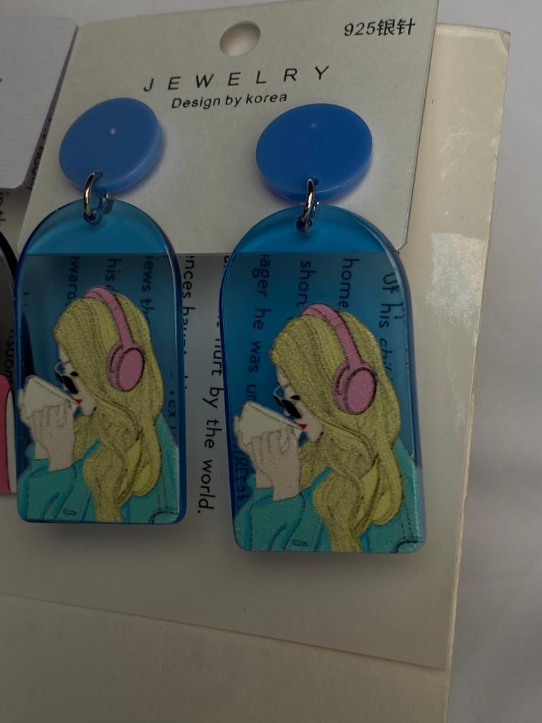 Statement earings
