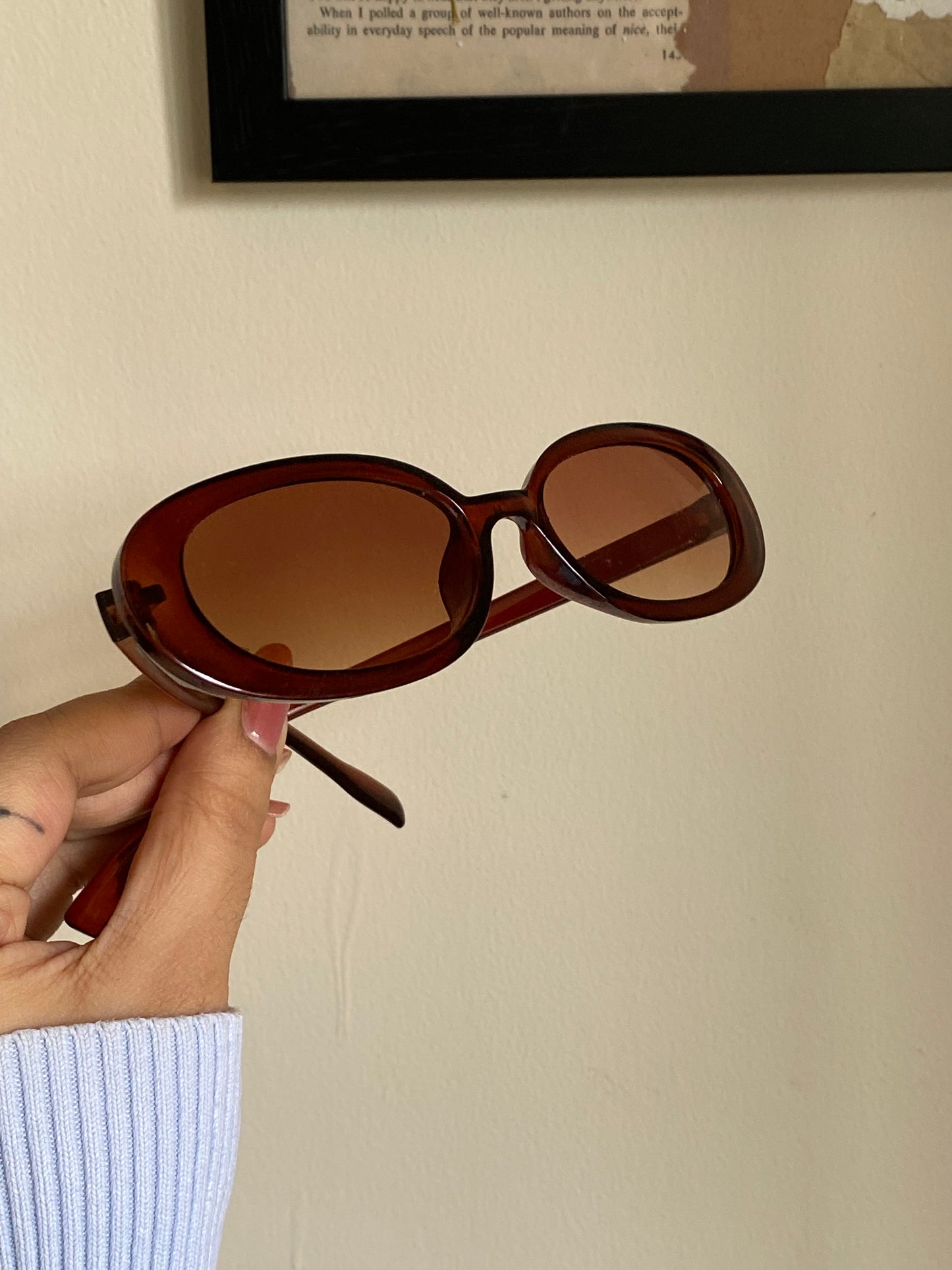 Oval shades