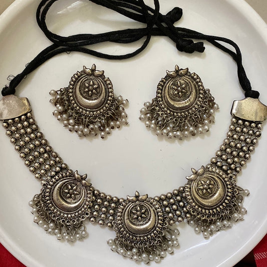 Chandbali set