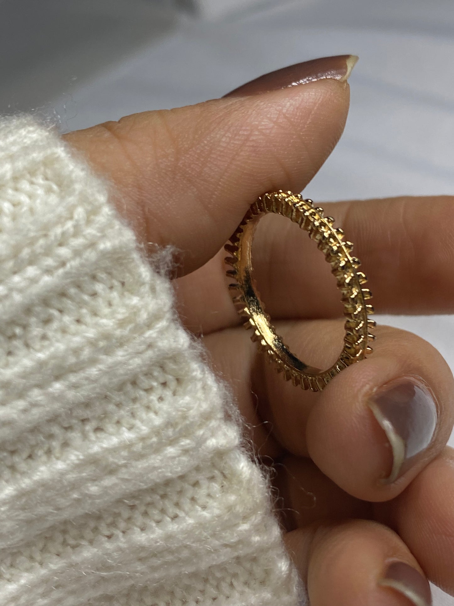 Plain band ring