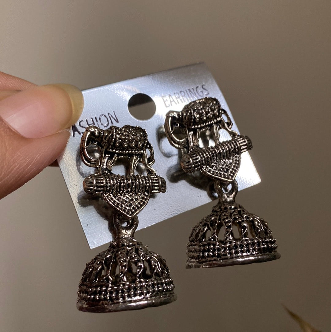 Small elephant jhumki