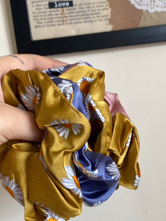 Satin daisy scrunchies