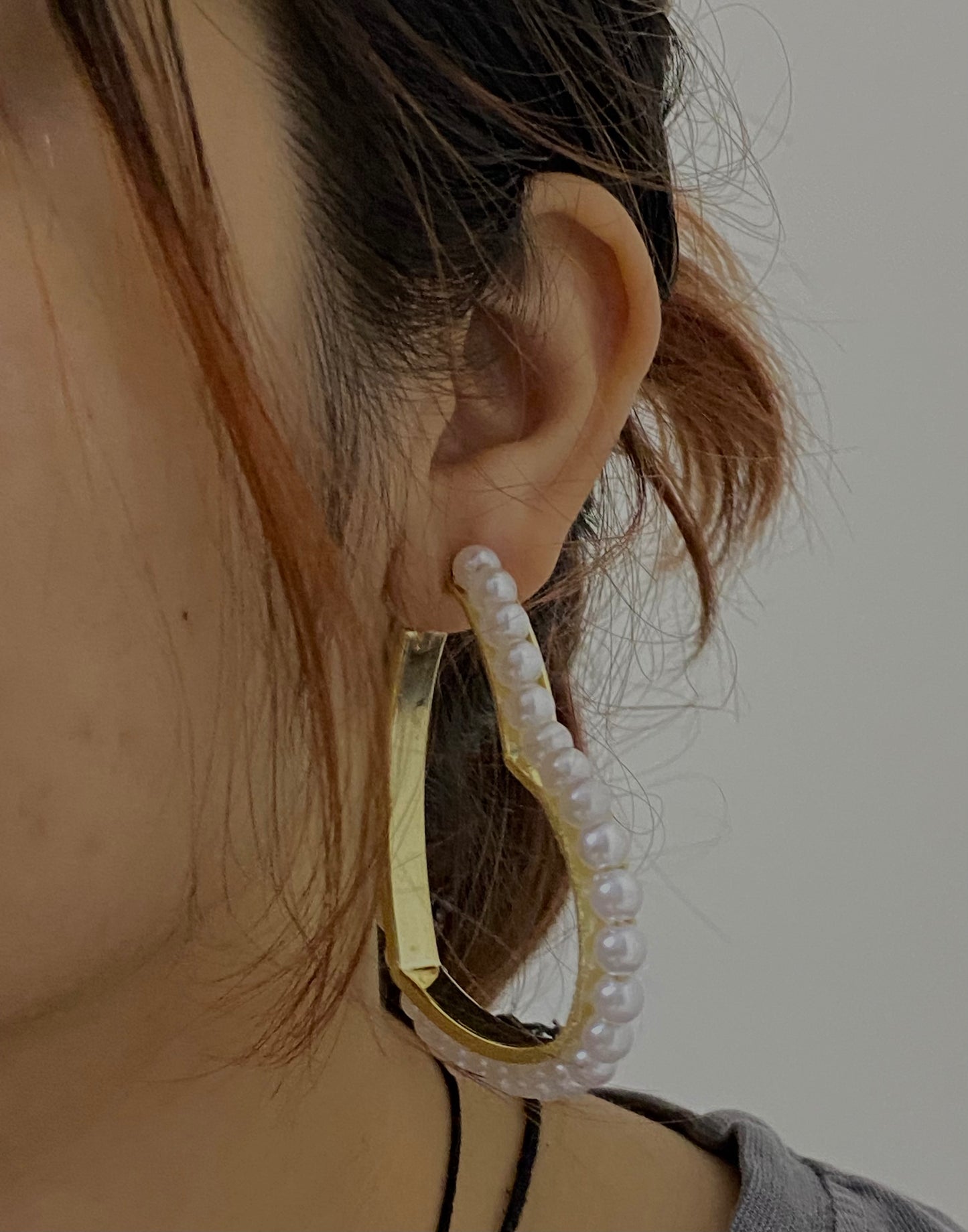 Pearl Heart Hoops