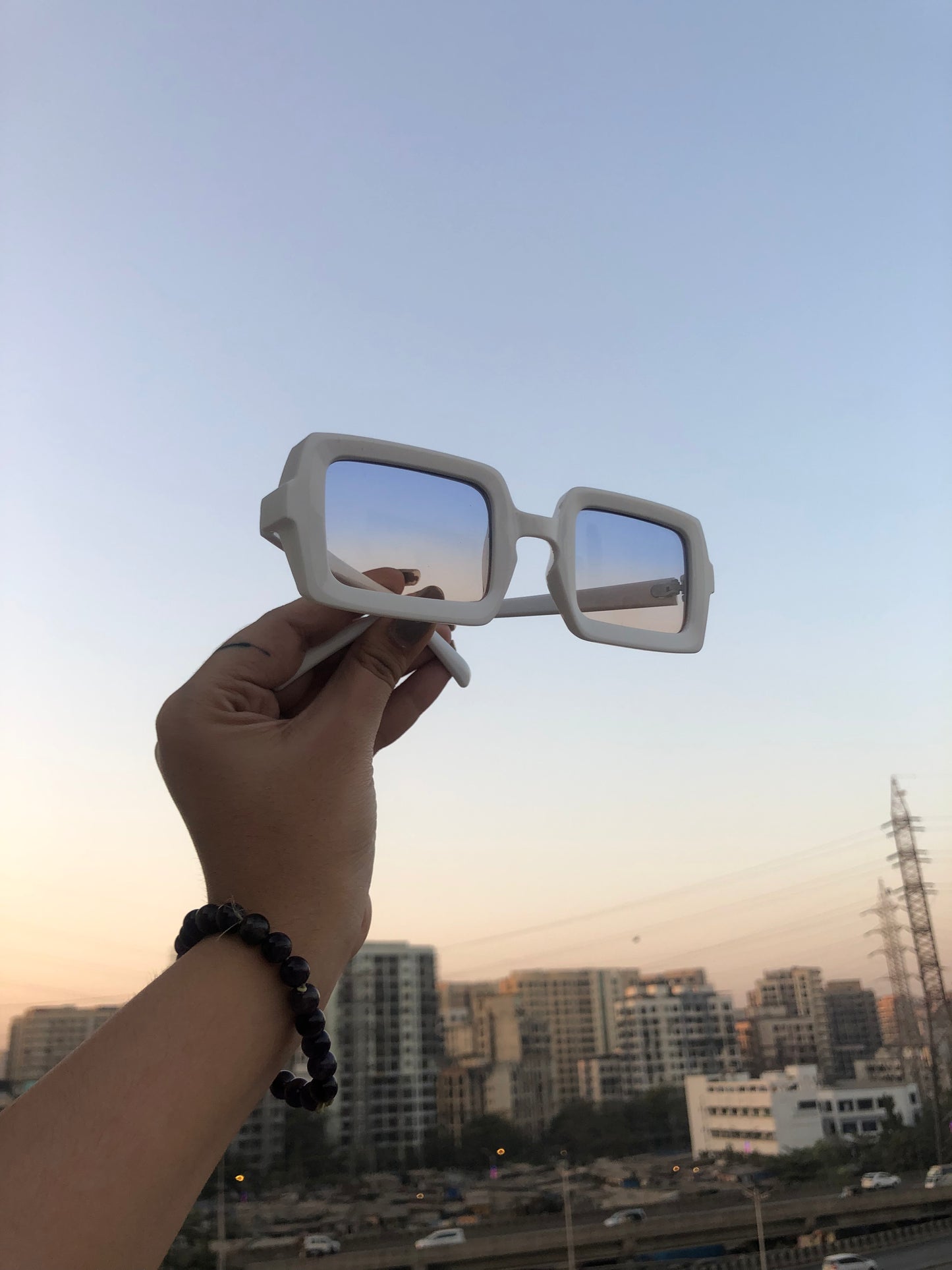 Frame it Sunglasses