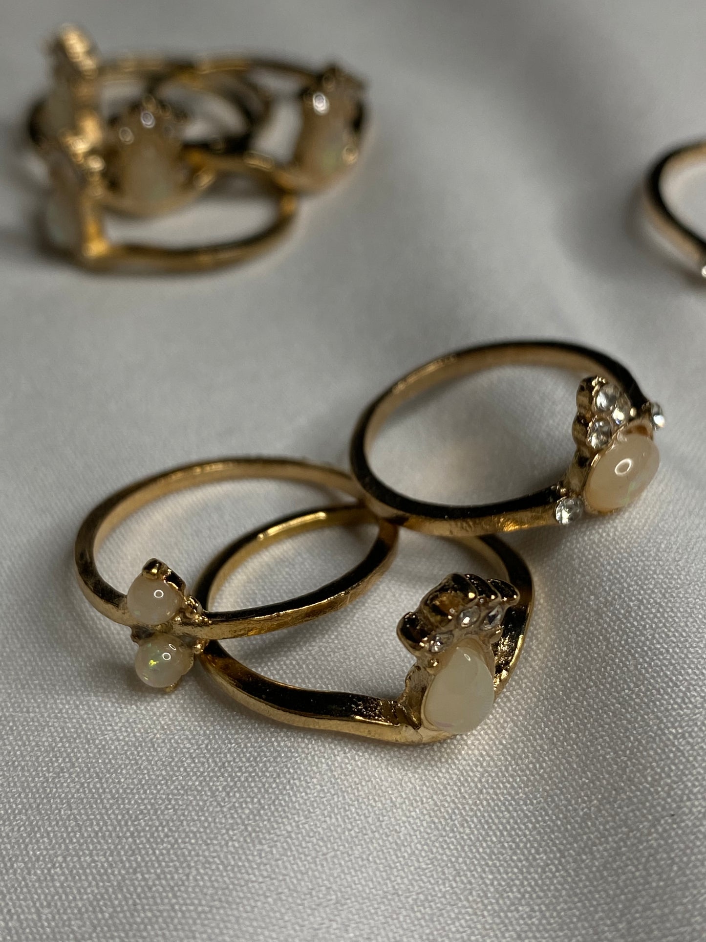 Crystal stone rings ✨