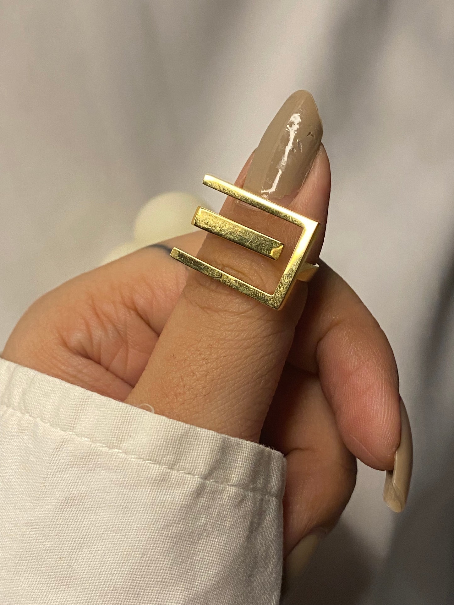 Blyril Gold Ring