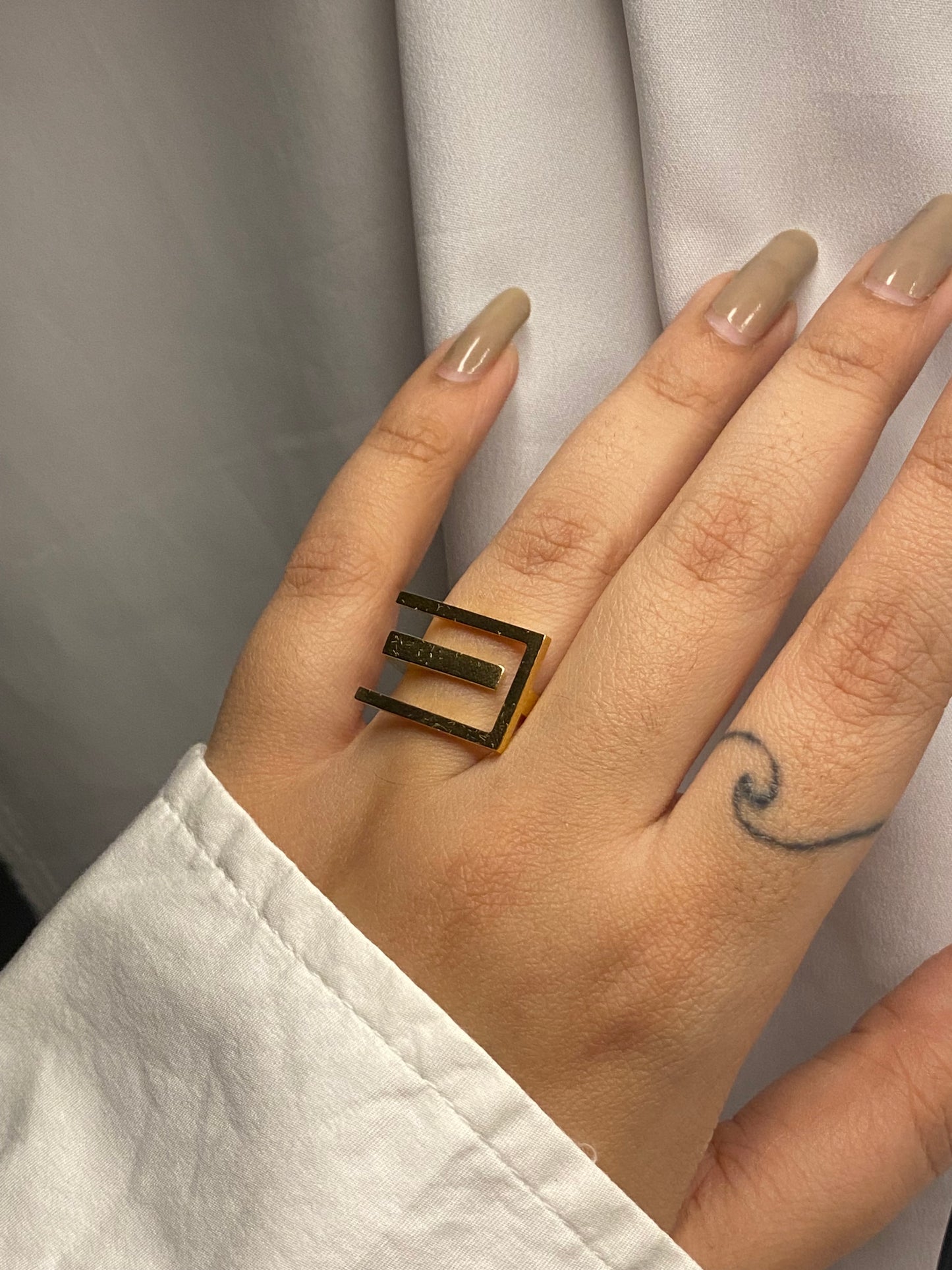 Blyril Gold Ring