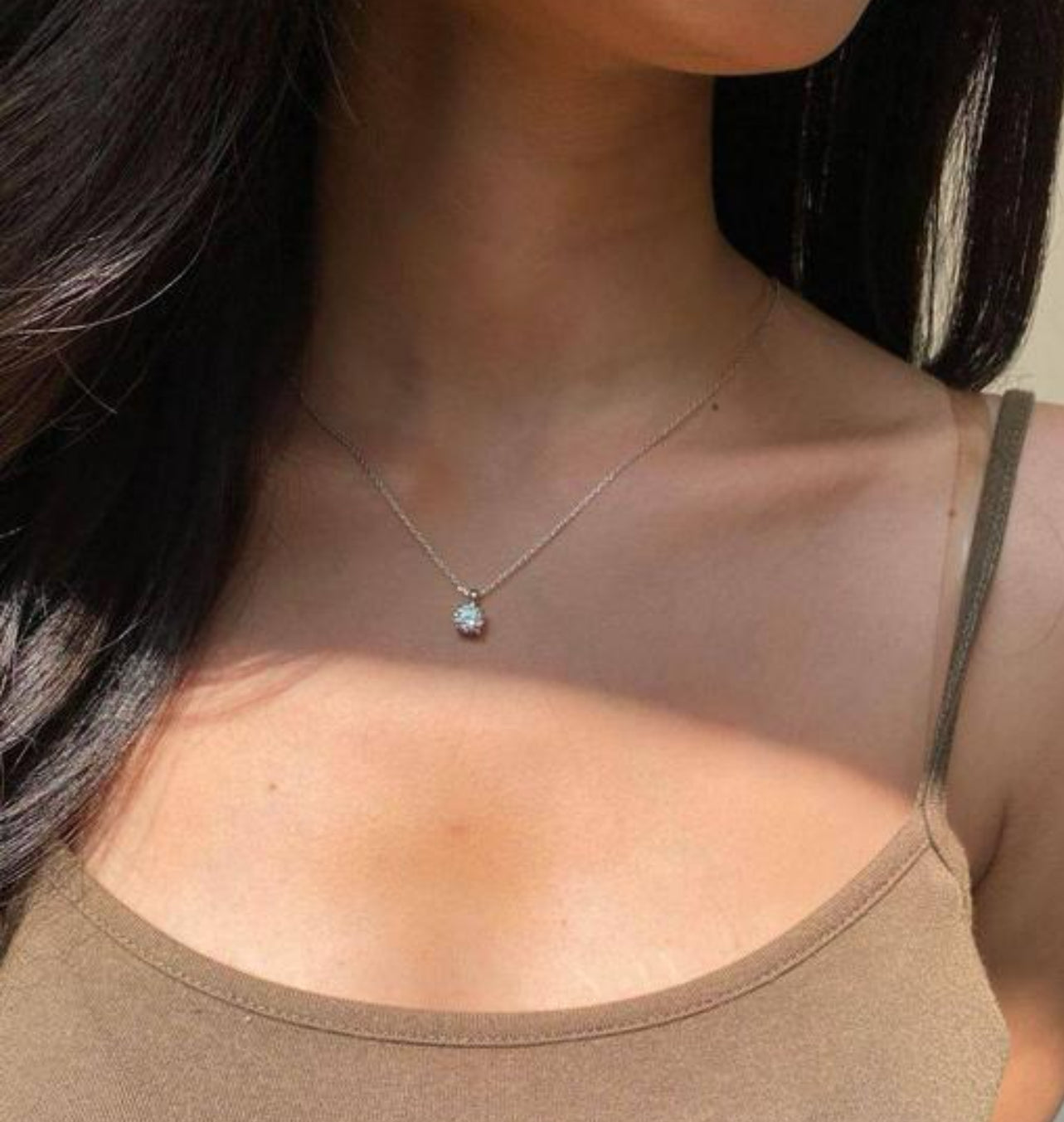 Minimal Rhinestone Necklace