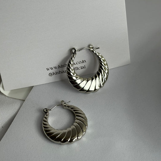 MINI SILVER HOOPS