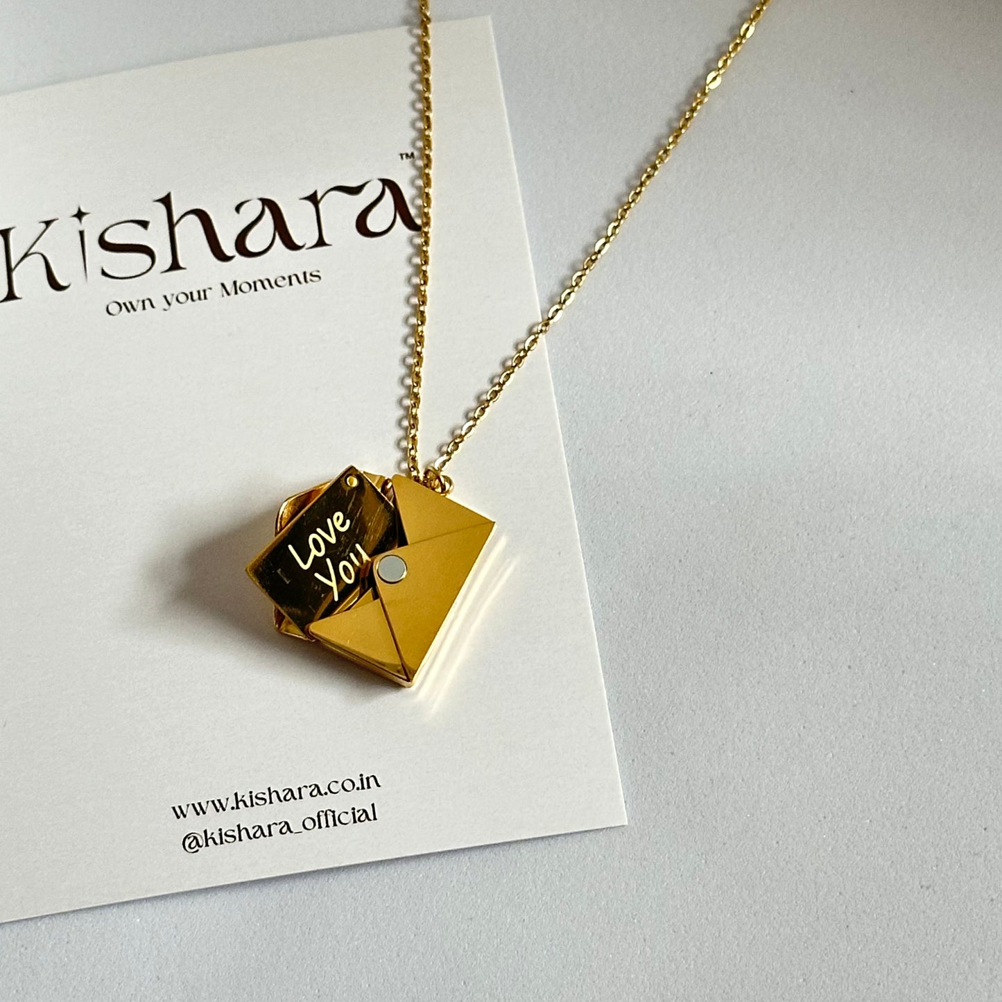 LOVE LETTER NECKLACE - GOLD