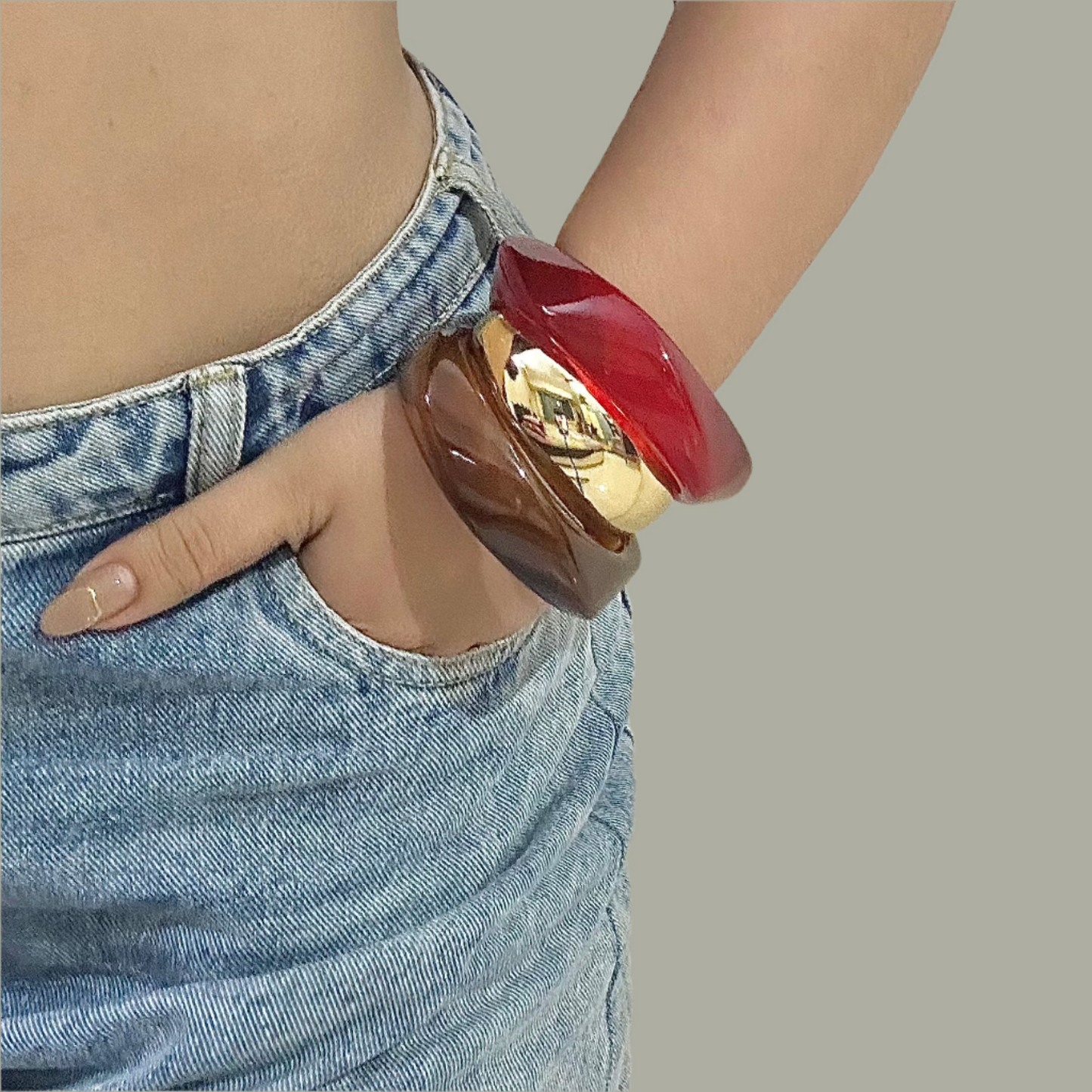 RESIN CHUNKY METAL STACK