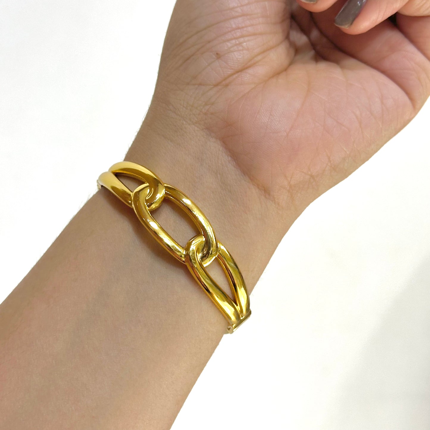 GILDED INTERLOCK BRACELET
