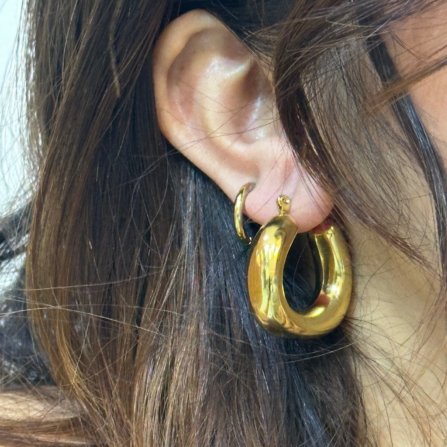 CLASSIC CHUNKY HOOPS