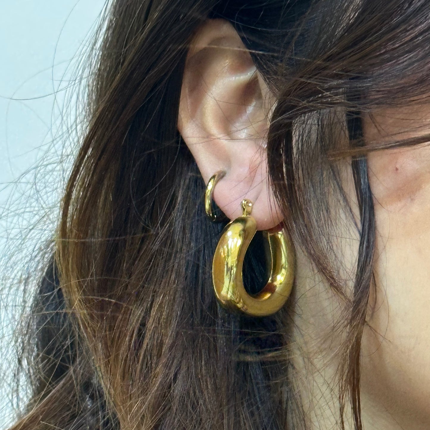 CLASSIC CHUNKY HOOPS