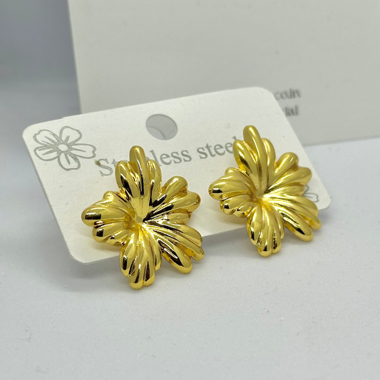 AURORA FLOWER STUDS