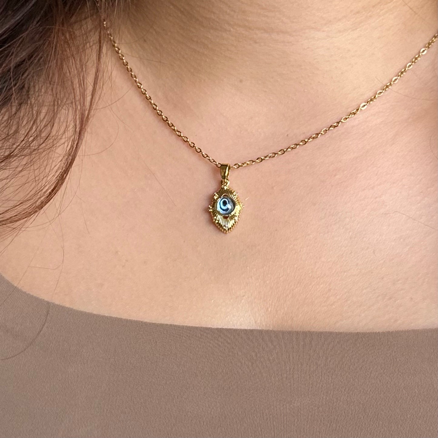 EVIL EYE NECKLACE