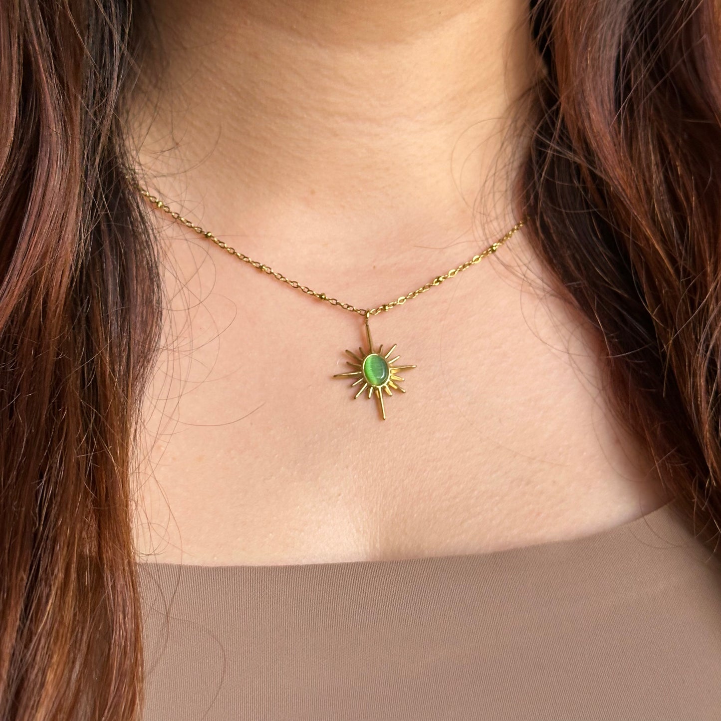 EMERALD SOLAR PENDANT NECKLACE