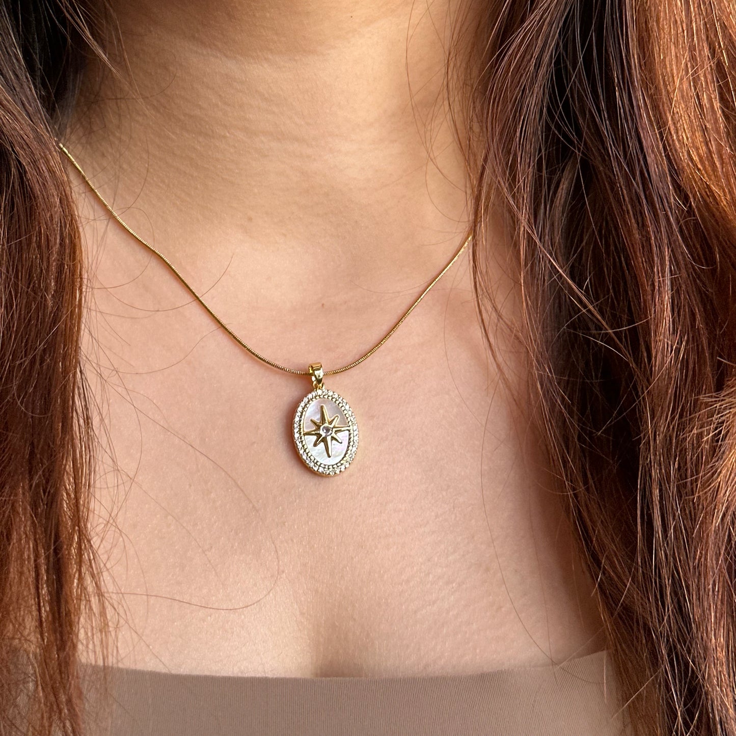 LUSTROUS STARRY NECKLACE