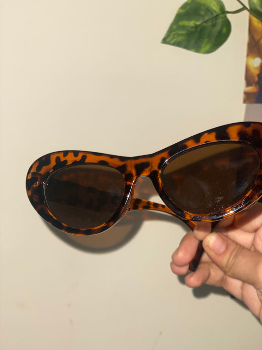 Cat Eye bold shades